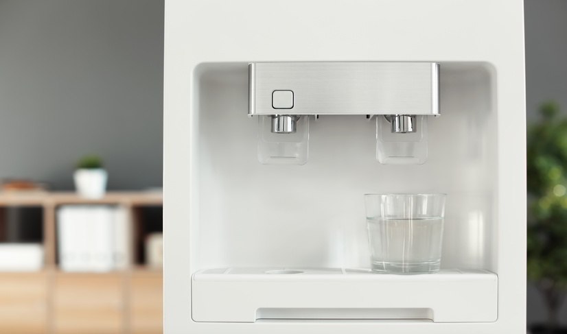 Dispenser acqua in ufficio, una riserva d'acqua buona e sicura per i tuoi  dipendenti